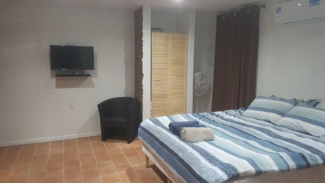 Studios With Beautiful Sea View يلمستاد المظهر الخارجي الصورة